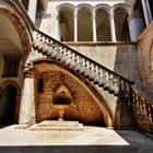 b-hide the scene/Shutterstock.com